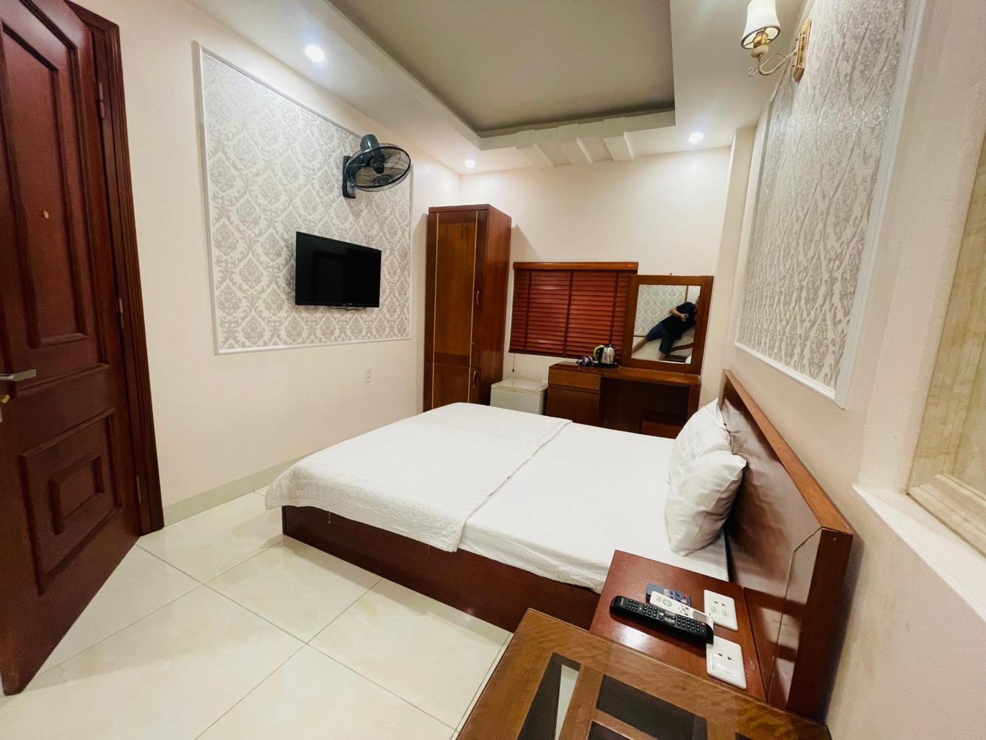 Victoria Hotel Ha Long Bagian luar foto