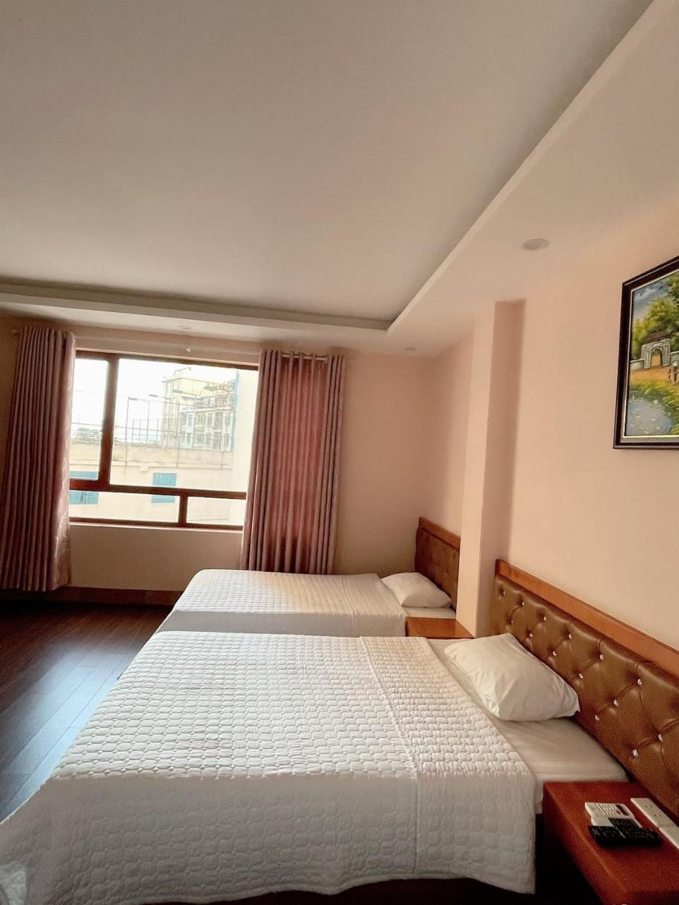 Victoria Hotel Ha Long Bagian luar foto